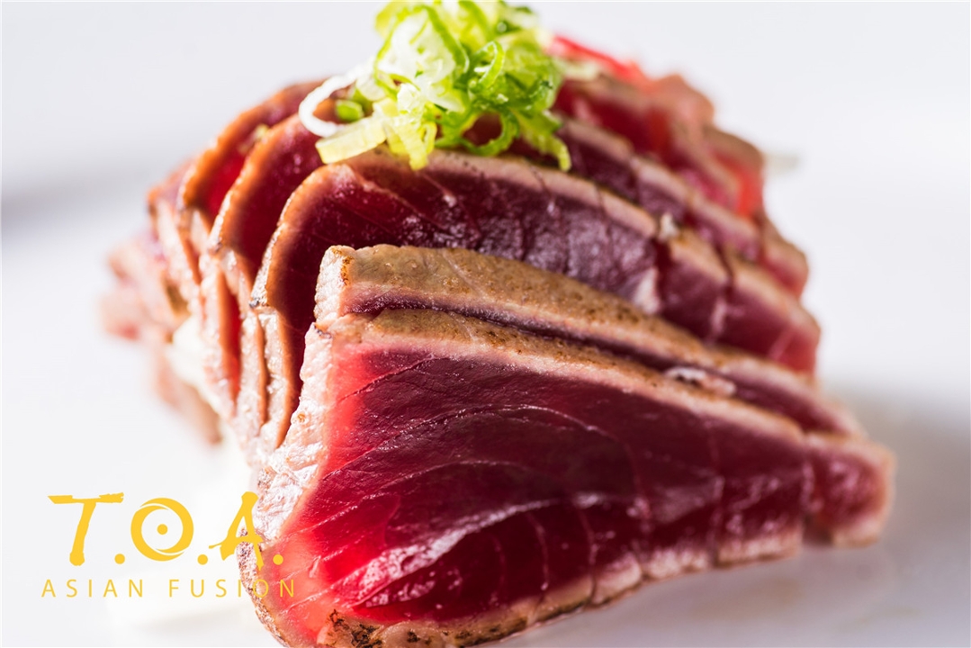 Order Tuna Tataki food online from Toa Asian Fusion store, Farmingdale on bringmethat.com