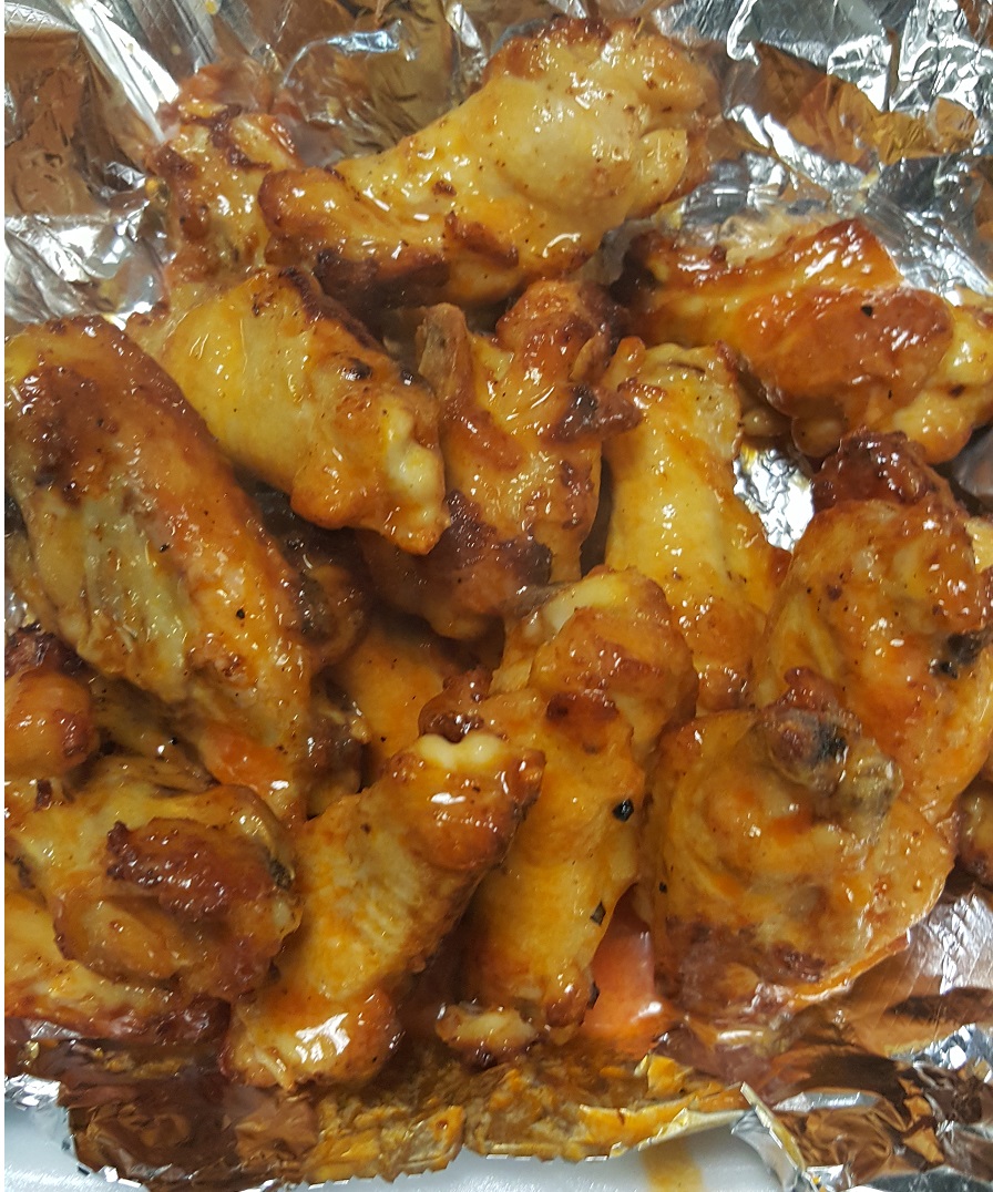 Order 15 Wings food online from Gumby's Pizza store, Raleigh on bringmethat.com