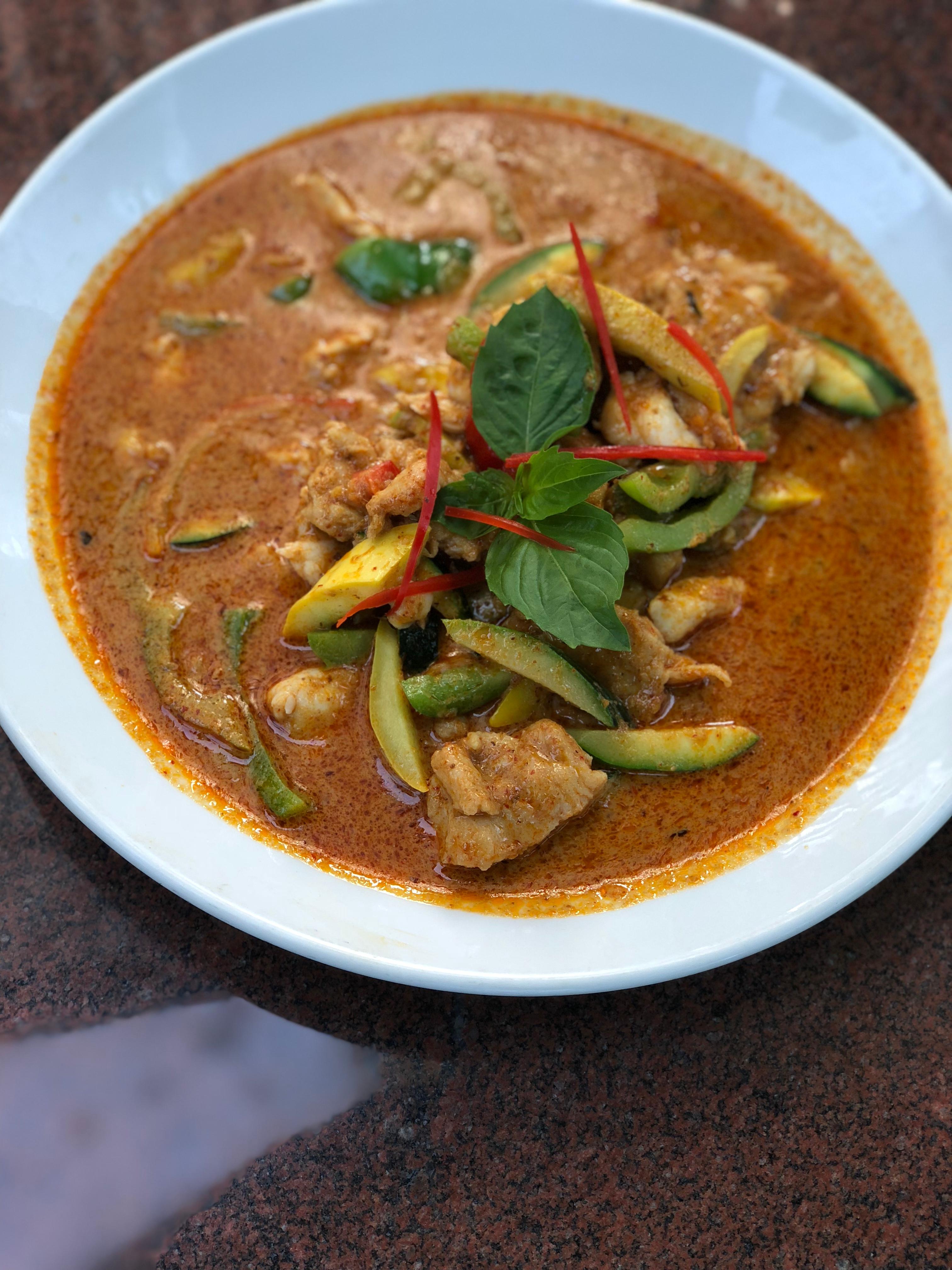 Order Pa-Nang (Red curry) food online from Tong Thai Restaurant store, San Antonio on bringmethat.com