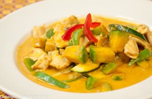 Order Pumpkin Curry food online from Thai Rod Dee store, Layton on bringmethat.com