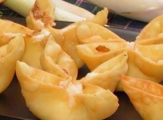 Order 3. Eight Piece Cheese Wonton food online from China Star store, Dunbar on bringmethat.com