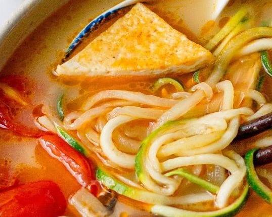 Order Spicy Tom Yum Noodle Soup food online from Bangkok Kitchen store, Latham on bringmethat.com