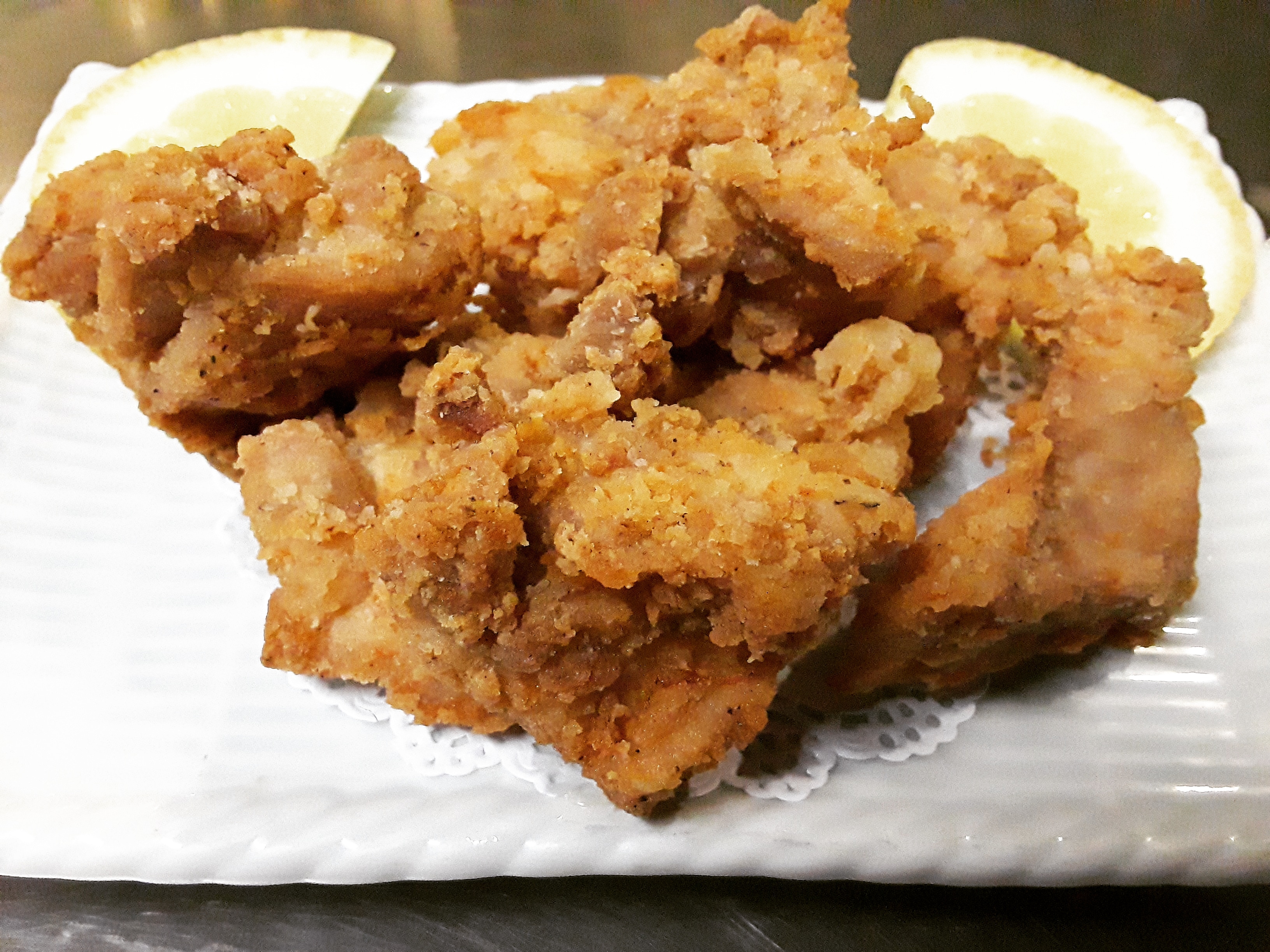 Order Japanese Fried Chicken  food online from Sushi Dragon store, Sun Valley on bringmethat.com