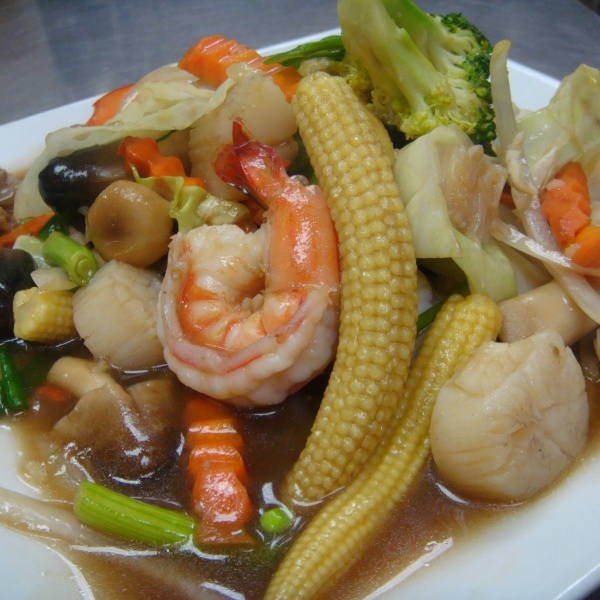 Order 35. Pad Mixed Vegetable  food online from My Thai Place Restaurant store, Brambleton on bringmethat.com