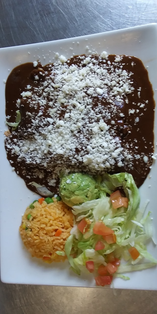 Order Enchiladas en Mole food online from Rebecca's Mexican Restaurant store, Mcallen on bringmethat.com