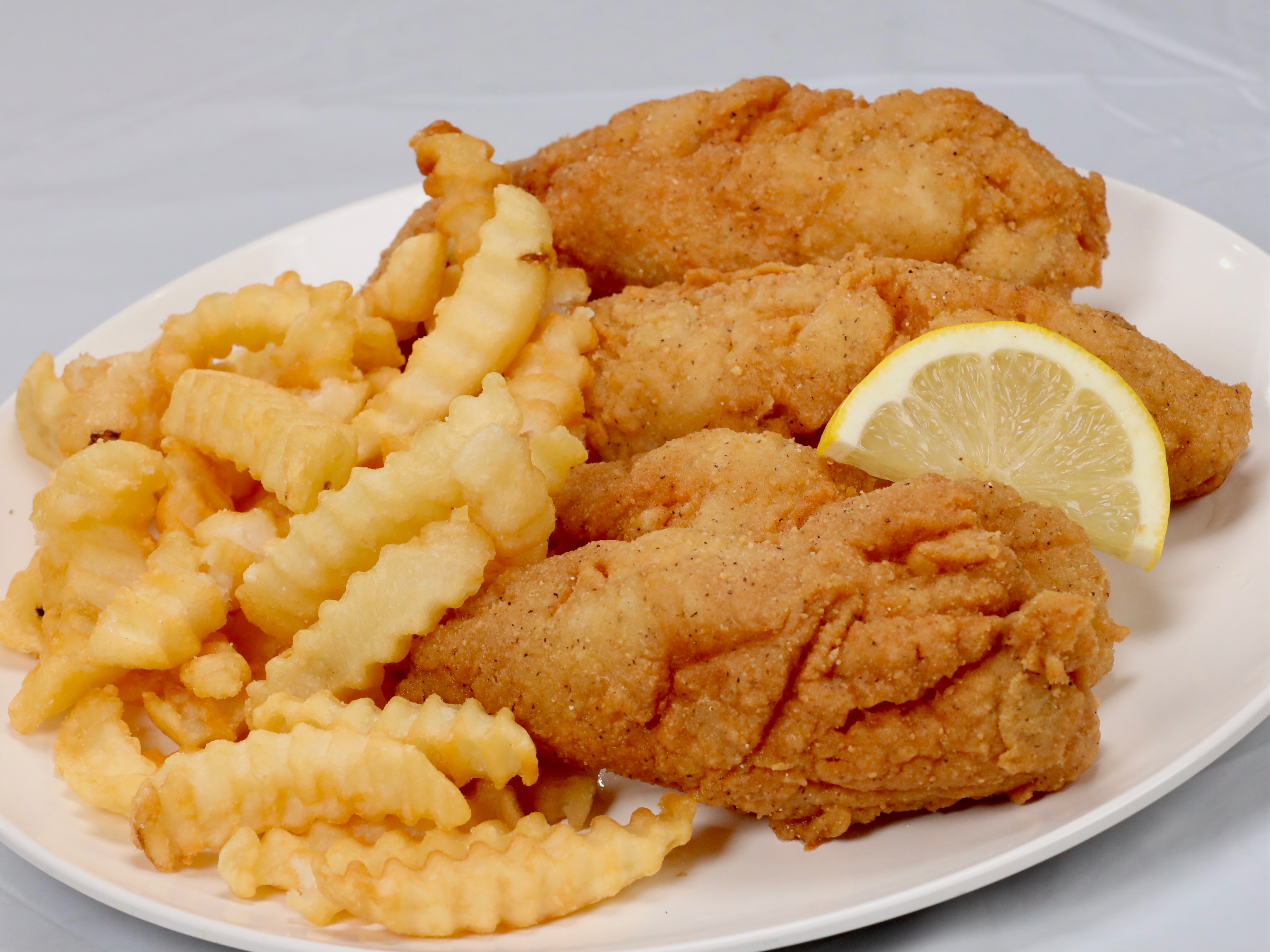 Order Perch Dinner food online from Sam Sylks Chicken & Fish store, South Euclid on bringmethat.com