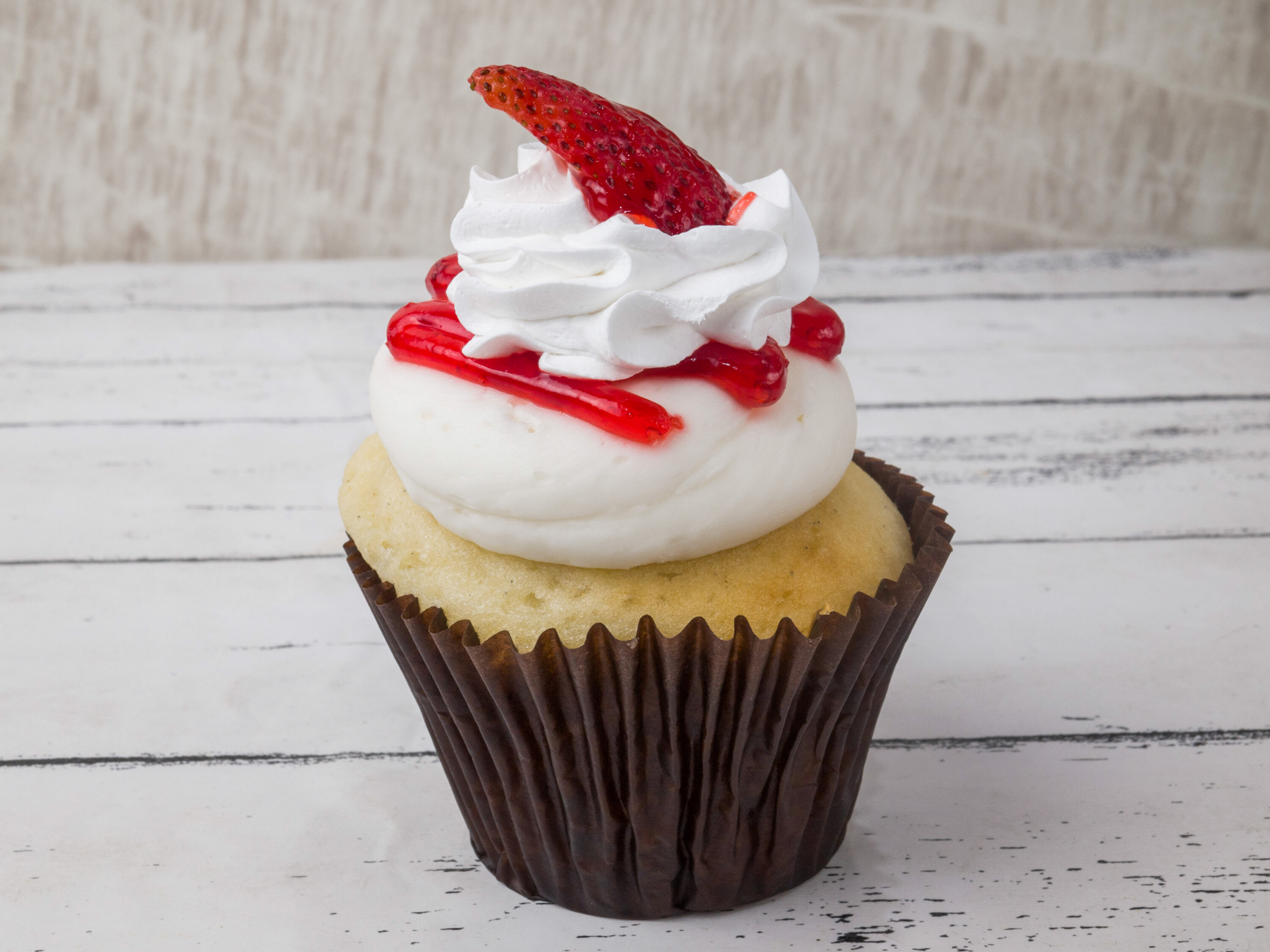 Order Straberry & Cream food online from Smallcakes store, Missouri City on bringmethat.com