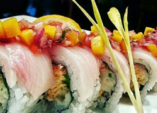 Order Sweety Hamachi Roll food online from Agami Contemporary Sushi store, Chicago on bringmethat.com