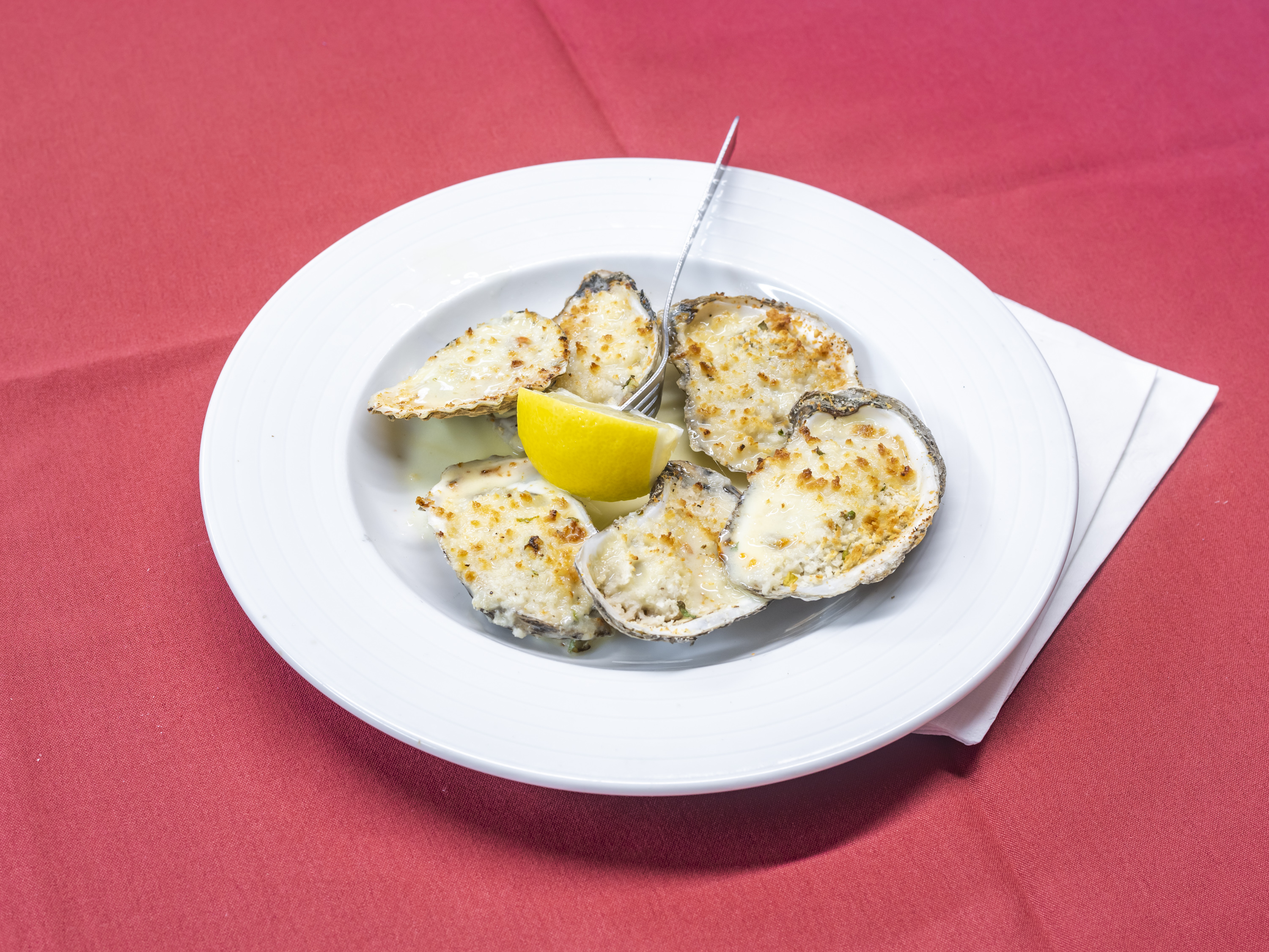 Order Oysters On The 1/2 Shell food online from Fratello's store, Sea Girt on bringmethat.com