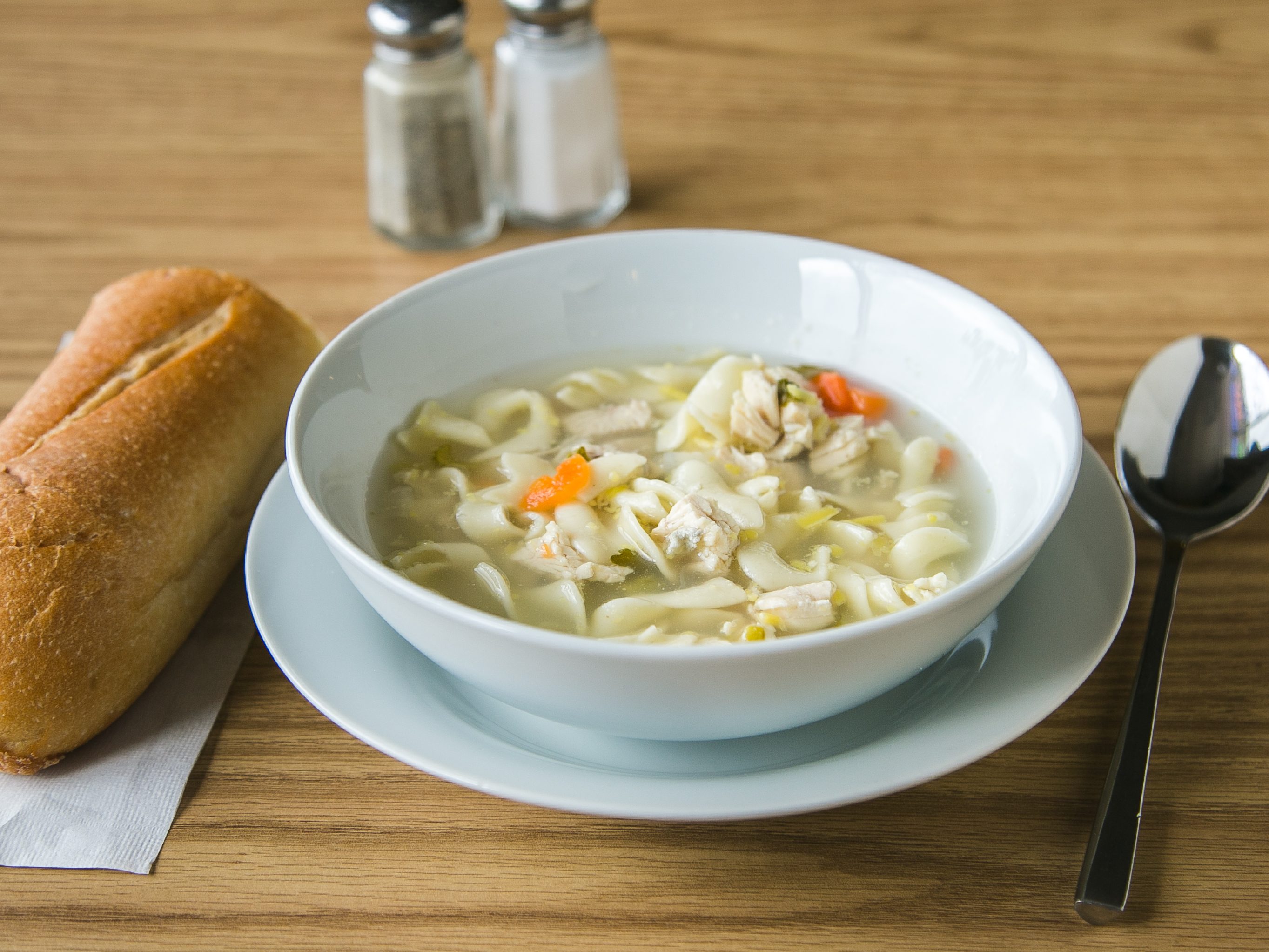 Order Chicken Noodle Soup food online from Napoli's Pizzeria store, Bensalem on bringmethat.com