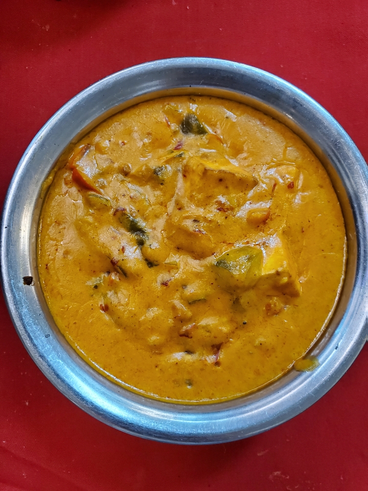 Order Paneer Tikka Masala food online from Himalayan Restaurant store, Niles on bringmethat.com