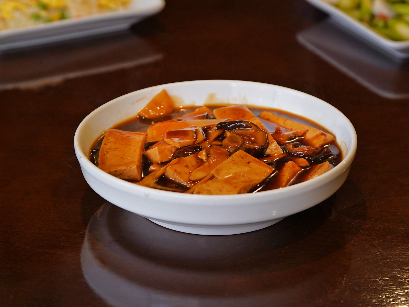 Order Soft Tofu with Brown Sauce 紅燒豆腐 food online from Vege Paradise store, San Gabriel on bringmethat.com