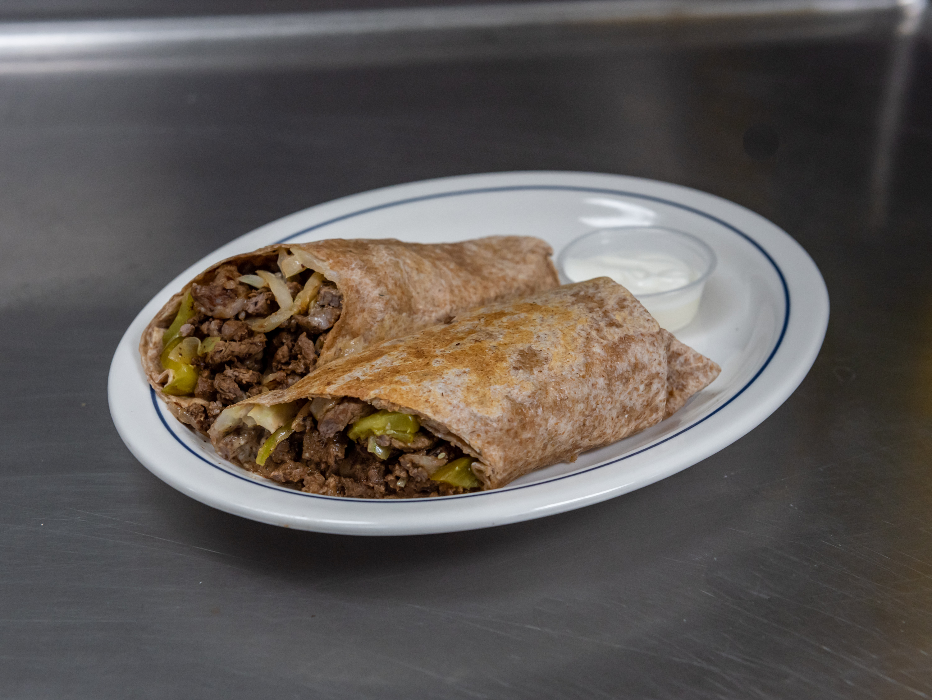 Order Chicken Shawarma food online from Pizza Bianca store, Columbus on bringmethat.com