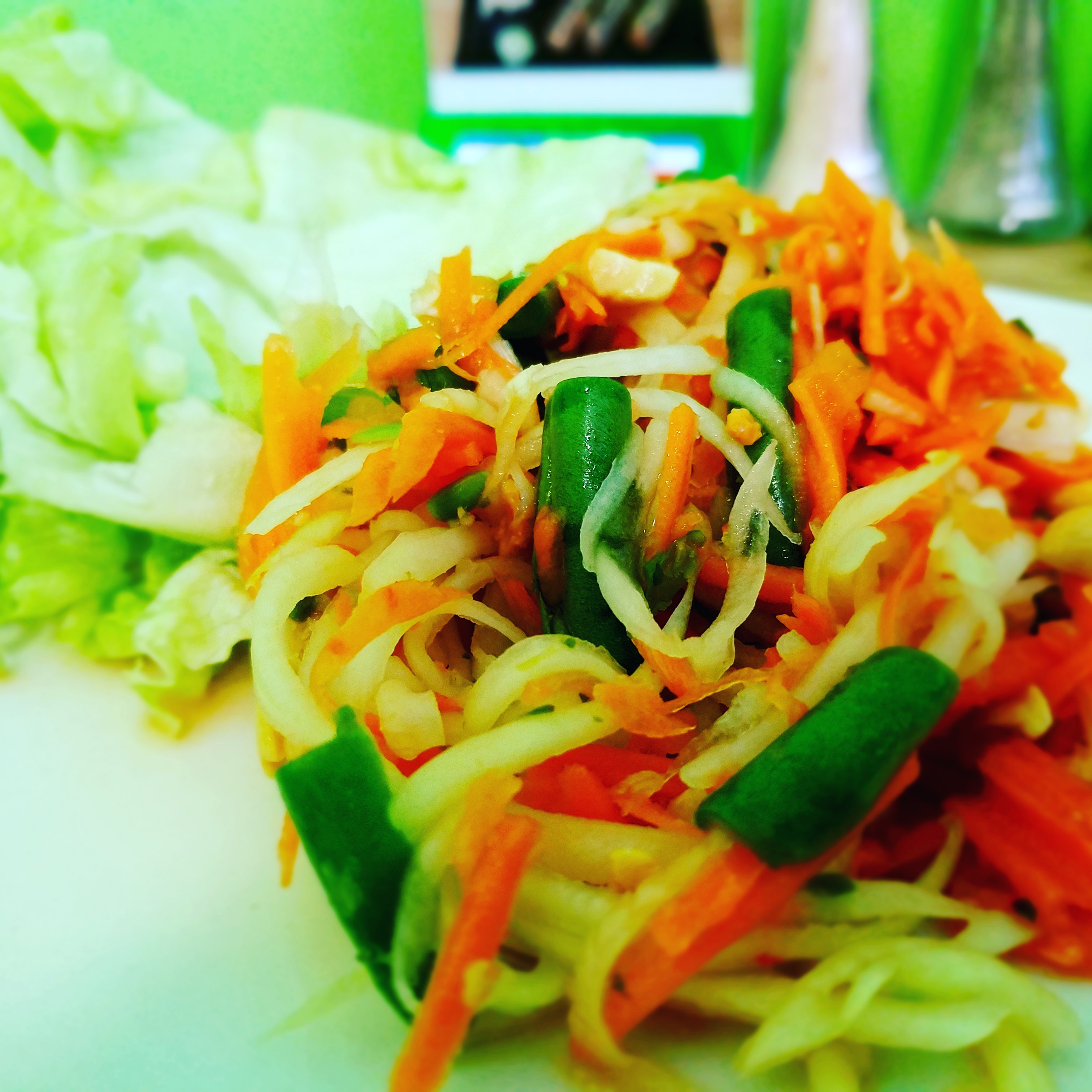 Order Papaya Salad food online from Ying Thai Cuisine store, Westminster on bringmethat.com