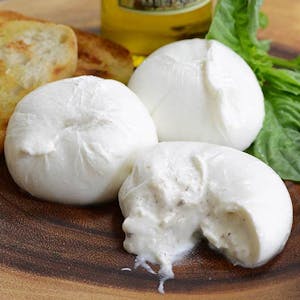 Order Imported W eekly From Italy Fresh Burrata   food online from Dianna Bakery & Cafe Deli Specialty Market store, Benicia on bringmethat.com