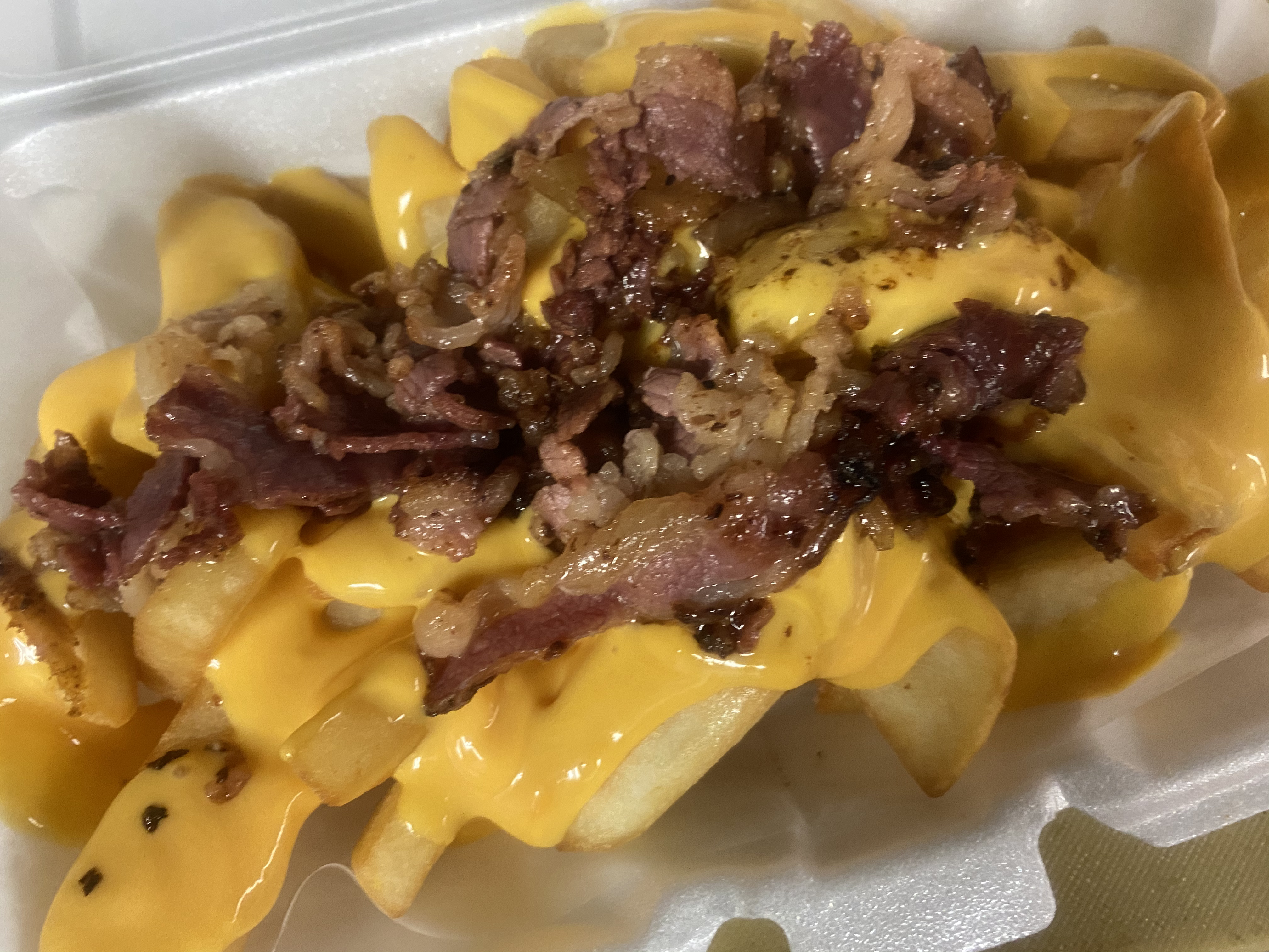 Order Bacon Beef Cheese Fries food online from Flava Wingz Spot store, Irvington on bringmethat.com