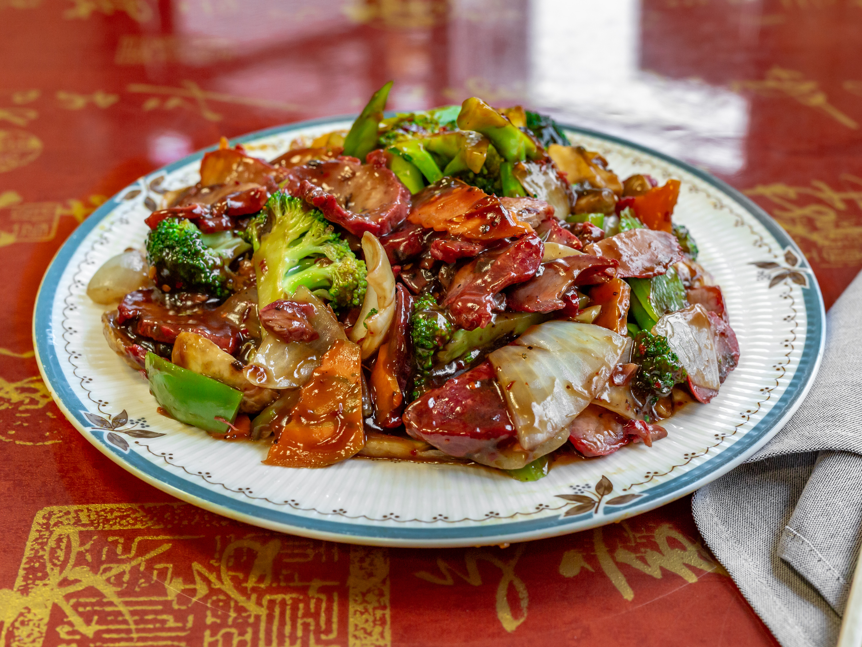 Order Hunan Pork  food online from Dar Hee store, Everett on bringmethat.com