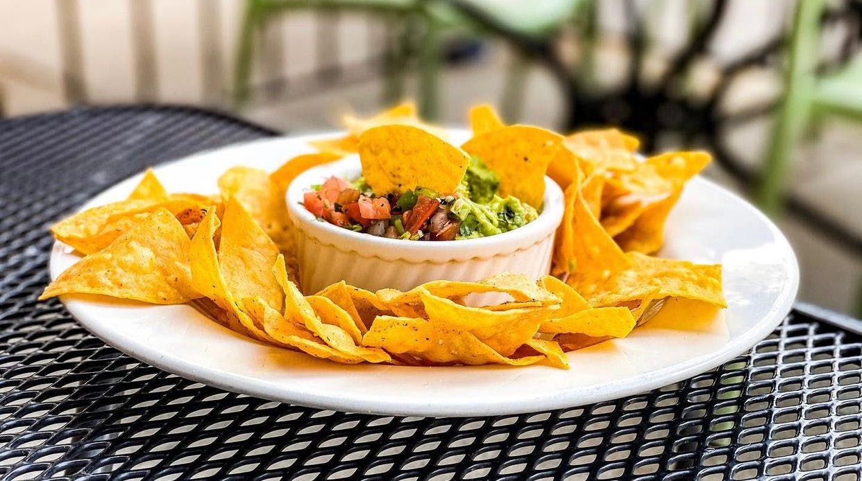 Order Chips & Guac - Appetizer food online from Old Towne Pizza Pub store, Chicago on bringmethat.com