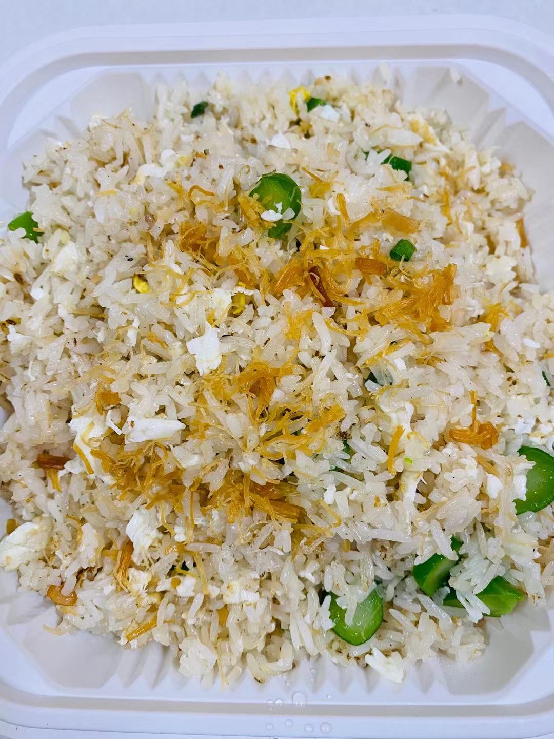 Order Dried Scallop & Egg White Fried Rice   瑤柱蛋白炒飯 food online from Dim Sum Club store, San Francisco on bringmethat.com