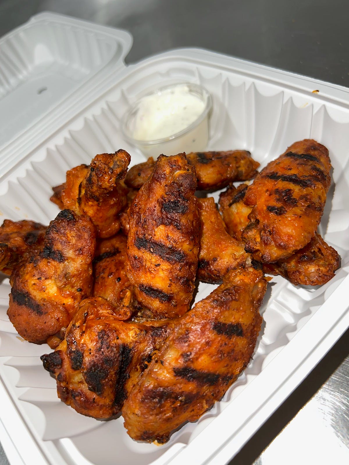 Order Chicken Wings - Side food online from Mario's Pizza store, Northbrook on bringmethat.com
