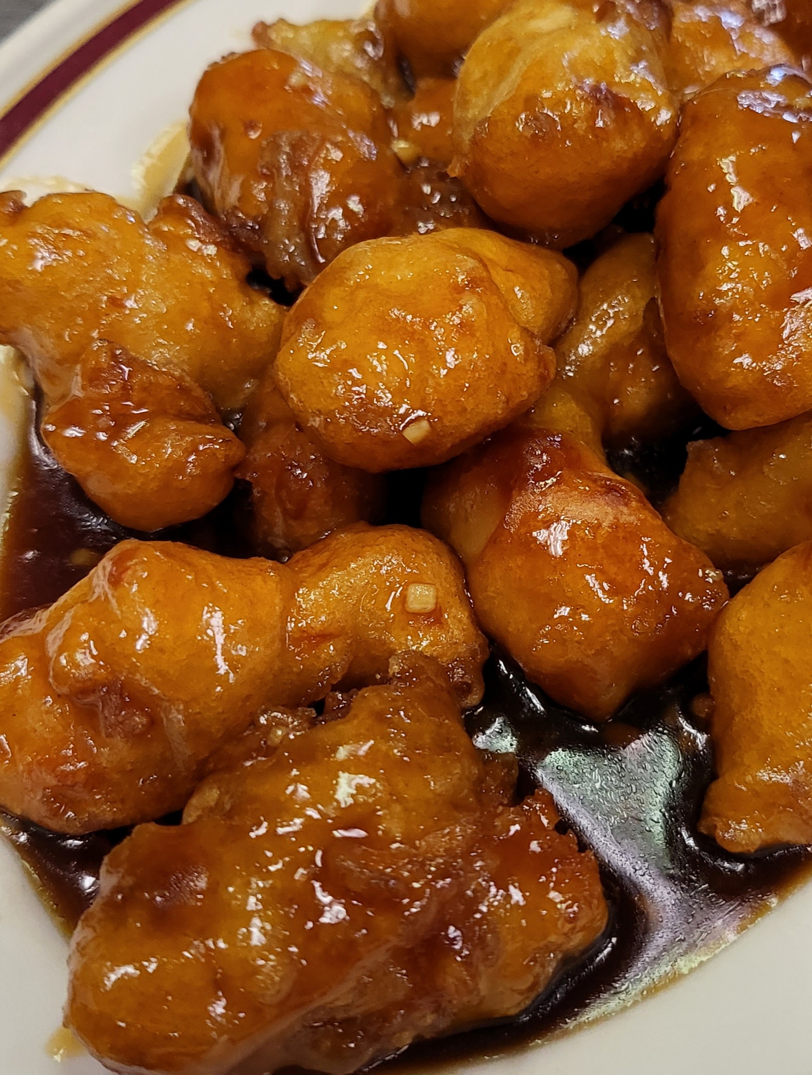 Order P01. General Tso’s Chicken food online from Dragon Palace Chinese Restaurant store, Davenport on bringmethat.com