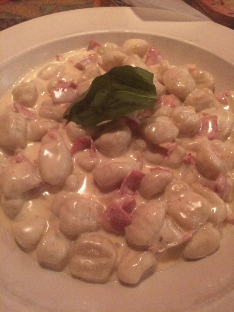 Order Pasta with Alfredo and Prosciutto food online from Piccolo store, Bellmore on bringmethat.com