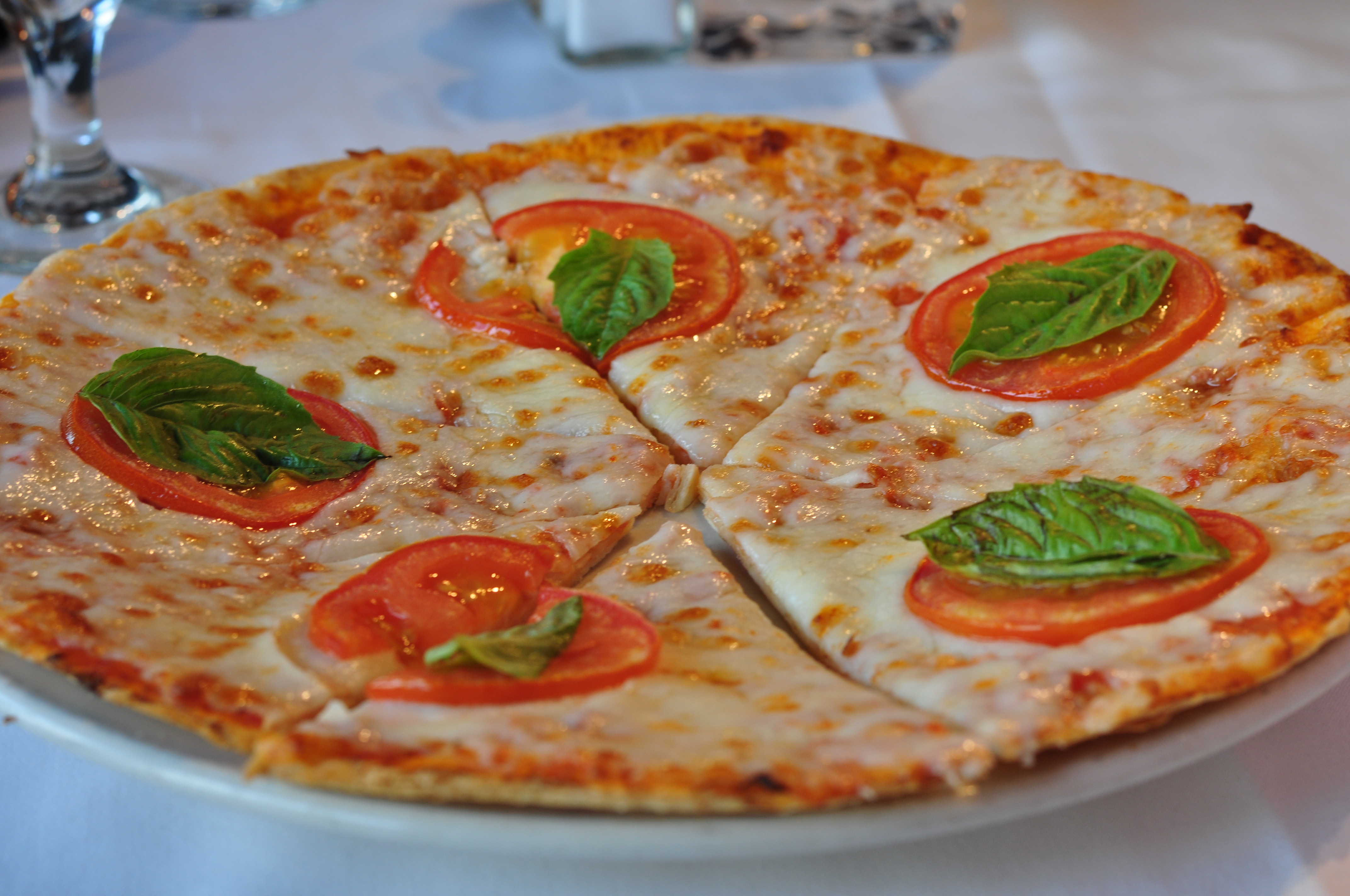 Order Pizza Doppia food online from Matteos Ristorante Italiano store, Noblesville on bringmethat.com