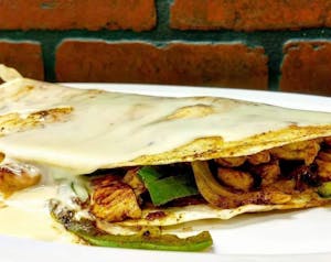 Order Chicken Quesadilla Fajitas food online from Los Two Brother store, Beattyville on bringmethat.com