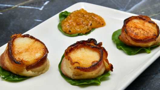 Order Bacon Wrapped Sea Scallops food online from Morton The Steakhouse store, Pittsburgh on bringmethat.com