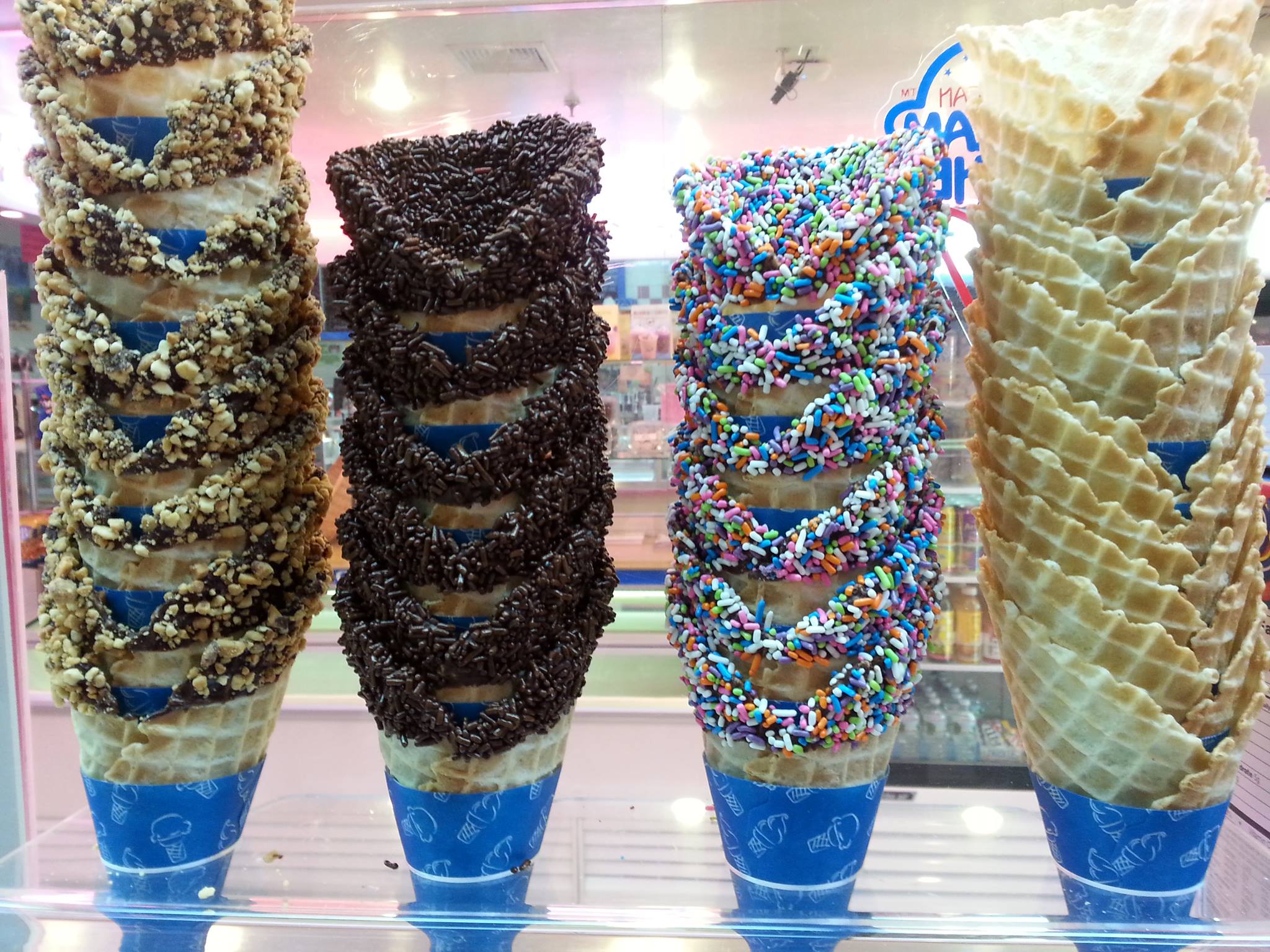 Order Small Topping Cones  food online from Sweet Sensations store, Babylon on bringmethat.com
