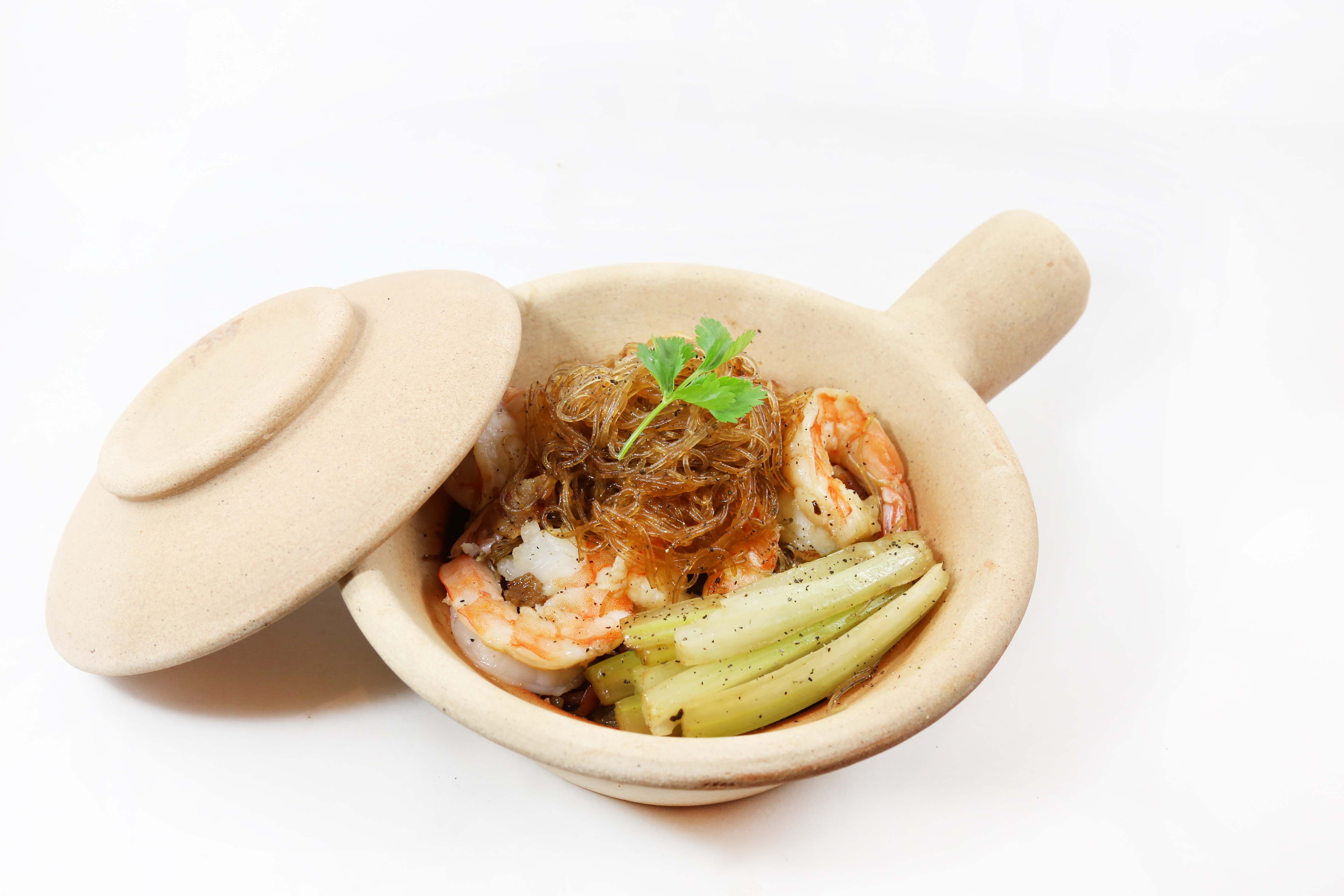 Order 138. Koong Ob Woonsen with shrimp food online from Eto'o store, Chicago on bringmethat.com