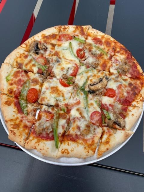 Order 12in Pick-6 Pizza food online from The Lauber store, South Bend on bringmethat.com