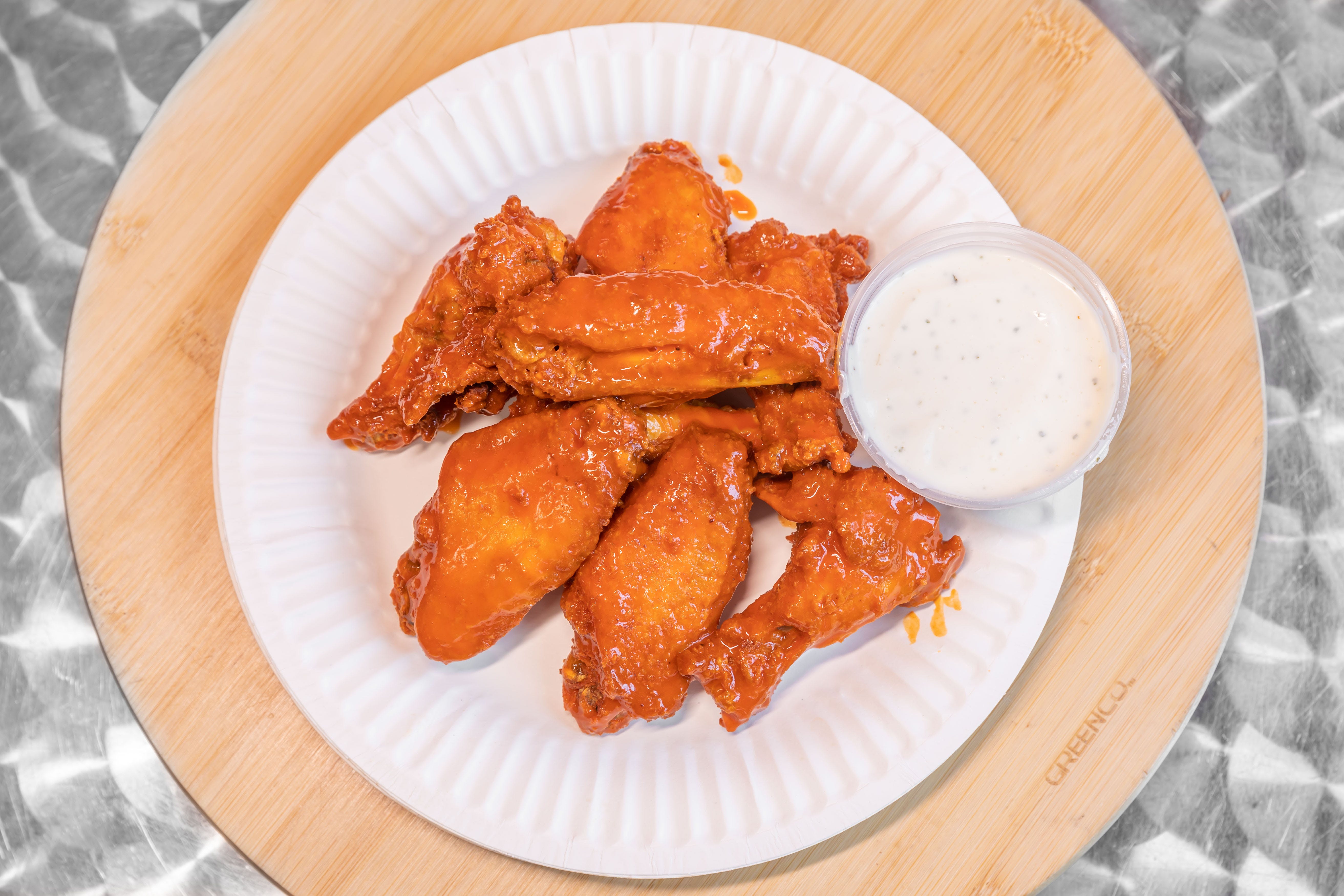 Order Wings - Wings (7pieces) food online from Promenade Pizza store, Anaheim on bringmethat.com
