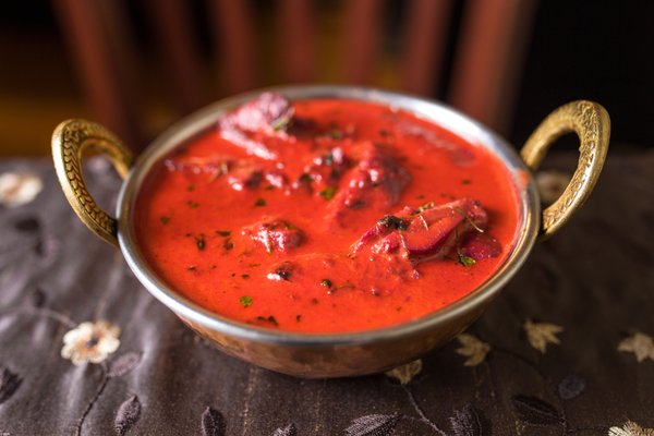 Order Butter Chicken (Chicken Makhani) food online from Essence Of India store, Chicago on bringmethat.com
