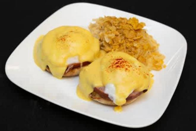 Order Eggs Benedict food online from Cheryl On 12th store, Portland on bringmethat.com