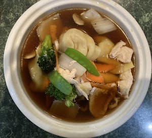 Order House Wonton Soup (for 2) food online from Emerald Garden store, Shrewsbury on bringmethat.com