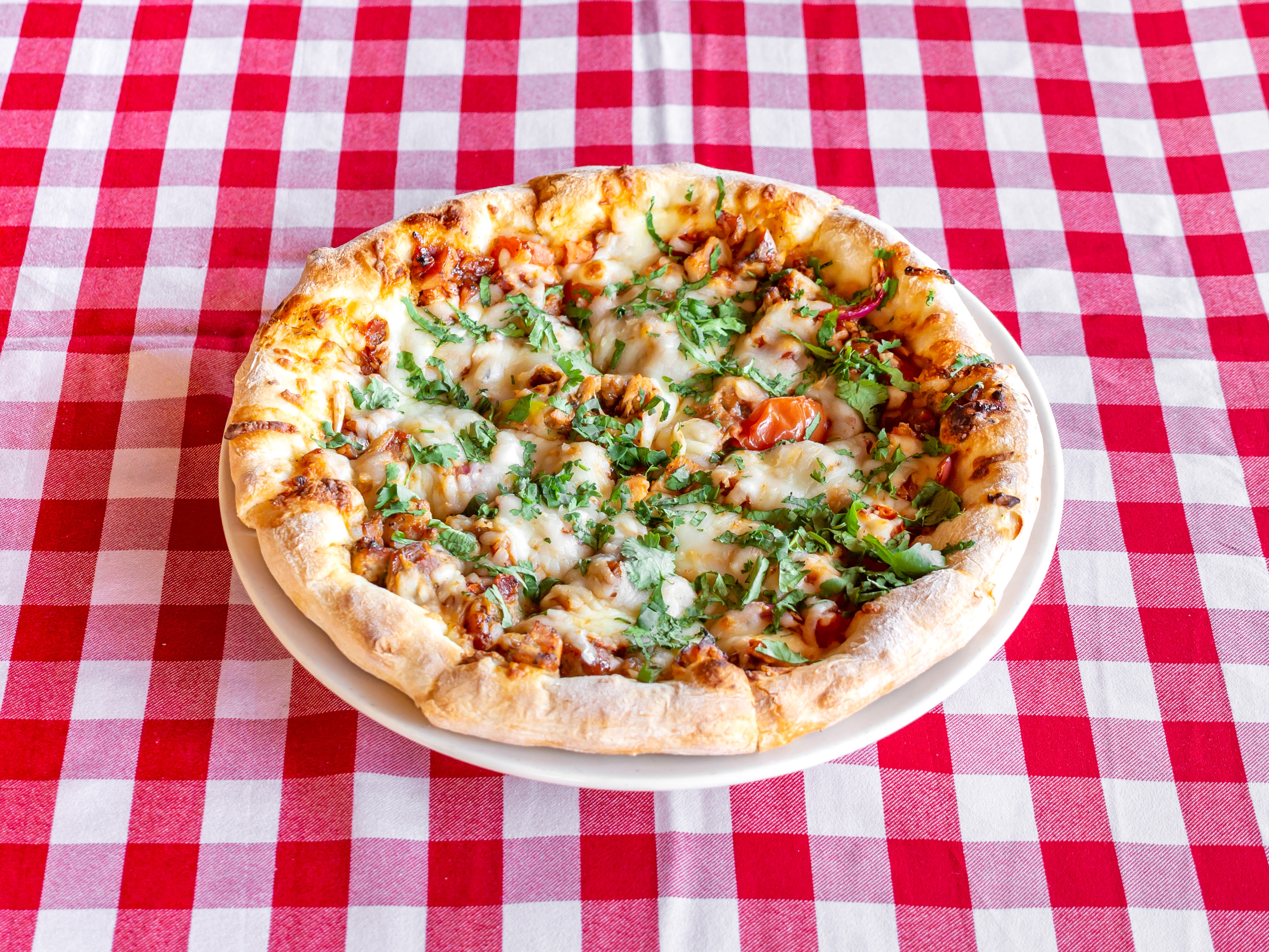 Order BBQ Chicken Pizza food online from Giorgio Italian Food And Pizzeria store, Milpitas on bringmethat.com