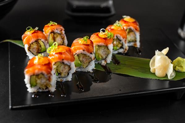 Order Dynamite Roll (Pkg) food online from Tabo Sushi store, Chicago on bringmethat.com