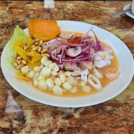 Order Ceviche Mixto food online from Aji Verde store, Paramount on bringmethat.com