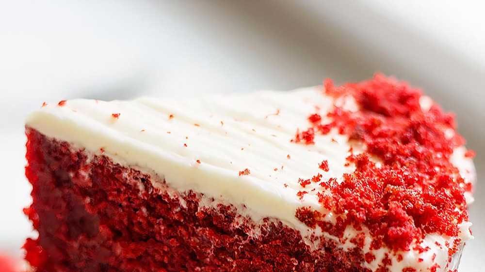 Order Red Velvet Cake - Dessert food online from Super Kennedy Chicken store, Bronx on bringmethat.com