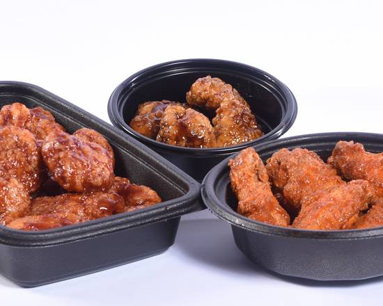 Order 4-Piece Boneless Wings food online from Amigos/Kings Classic store, Omaha on bringmethat.com