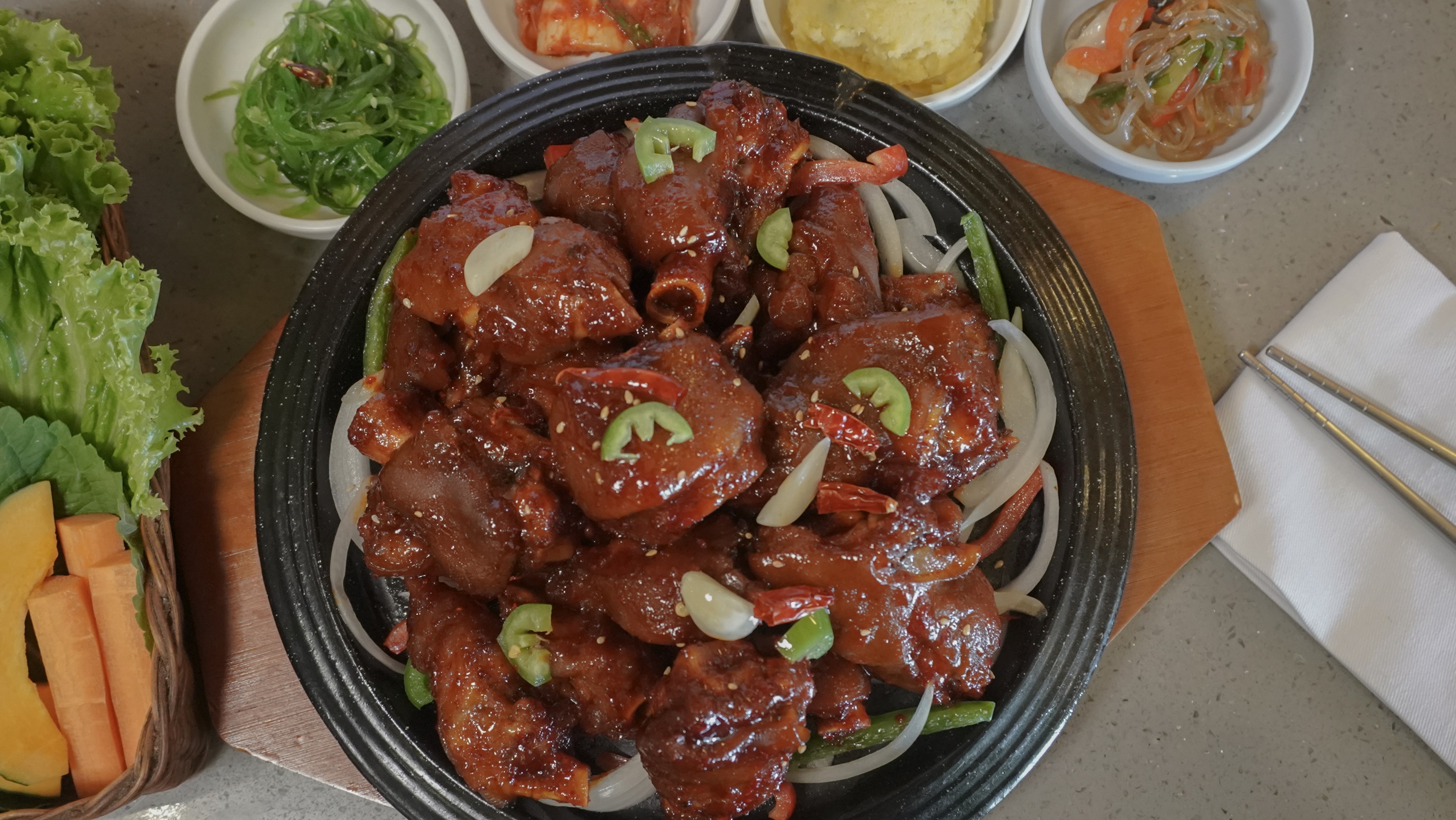 Order Spicy Pork Feet / 매운족발 food online from New Seoul Bbq store, Garden Grove on bringmethat.com