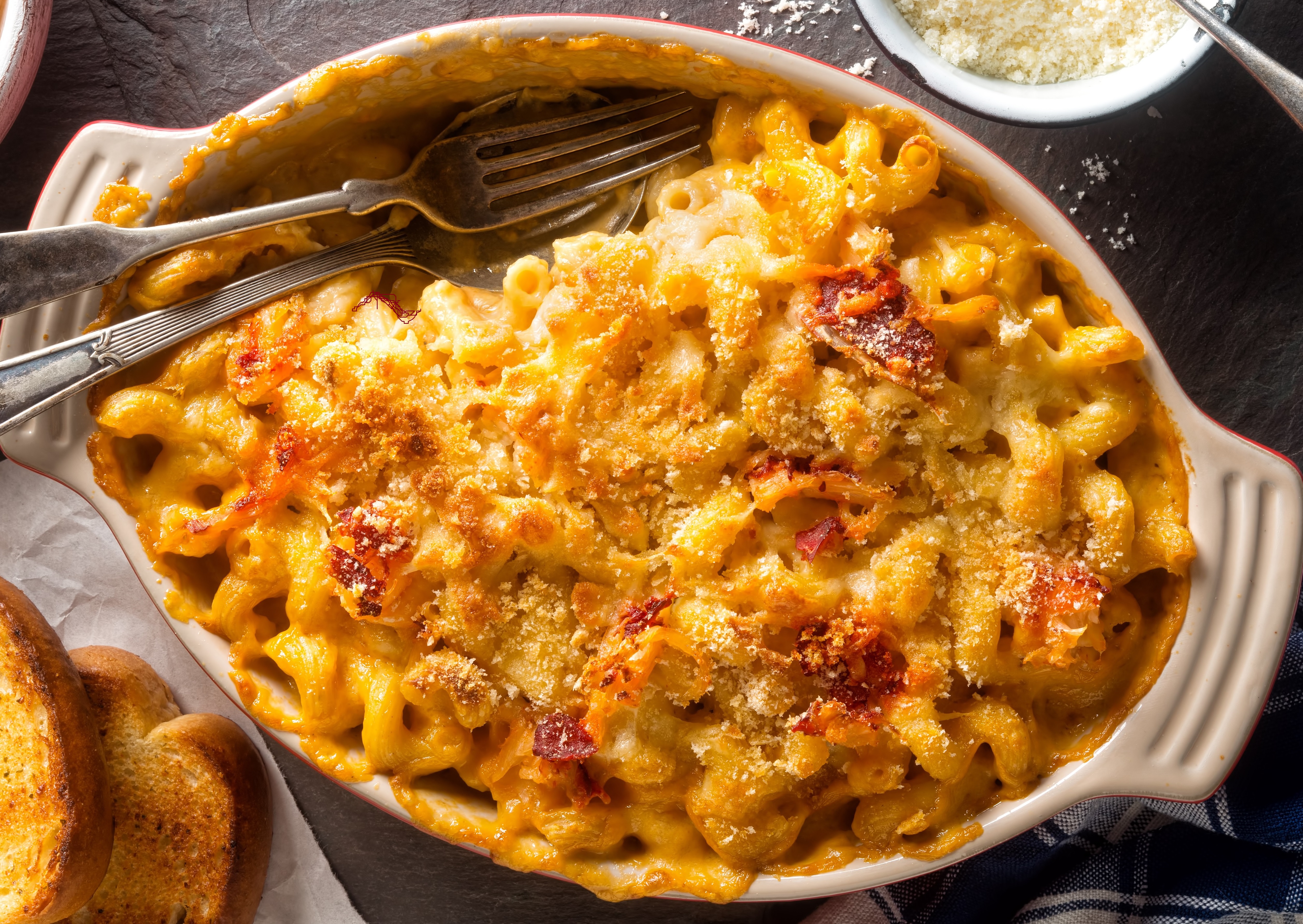 Order Mac and Cheese food online from Celebrations Comfort Kitchen store, Manchester on bringmethat.com
