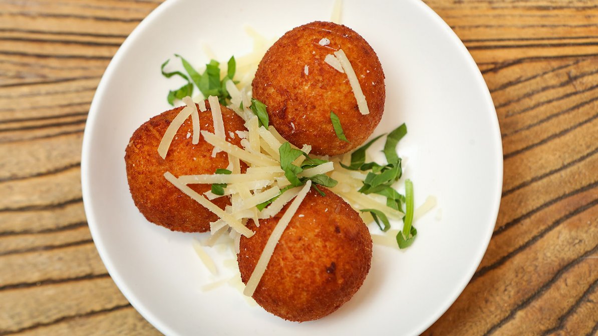 Order Rissotto Croquettes food online from Medi Wine Bar store, New York on bringmethat.com