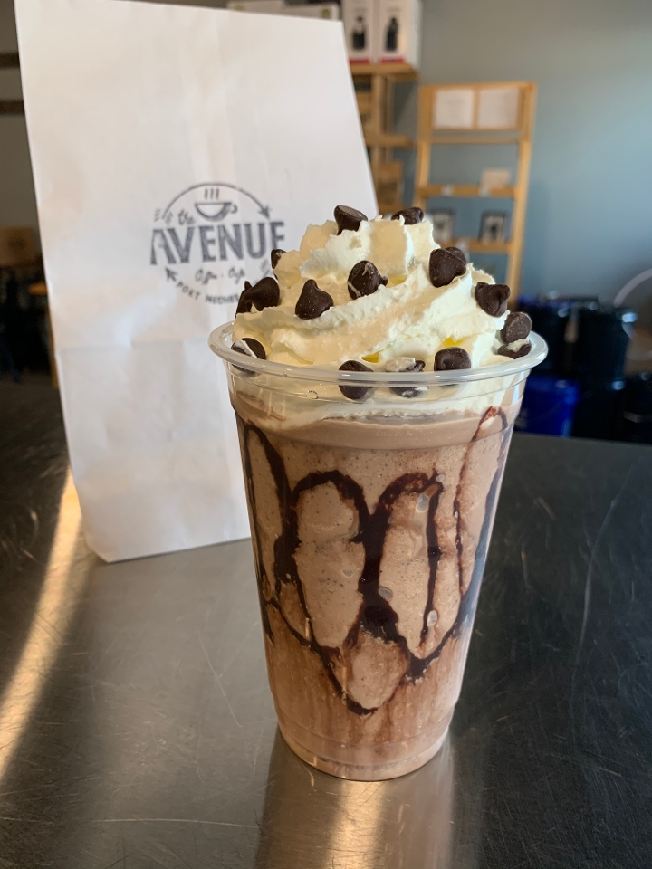 Order SM TRIPLE CHOCOLATE FRAPPE food online from The Avenue Coffee & Cafe store, Port Neches on bringmethat.com