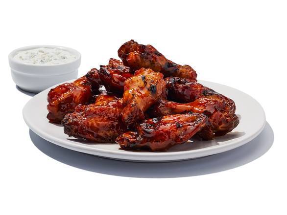 Order 20 Pieces Daytona food online from Hooters store, Las Cruces on bringmethat.com