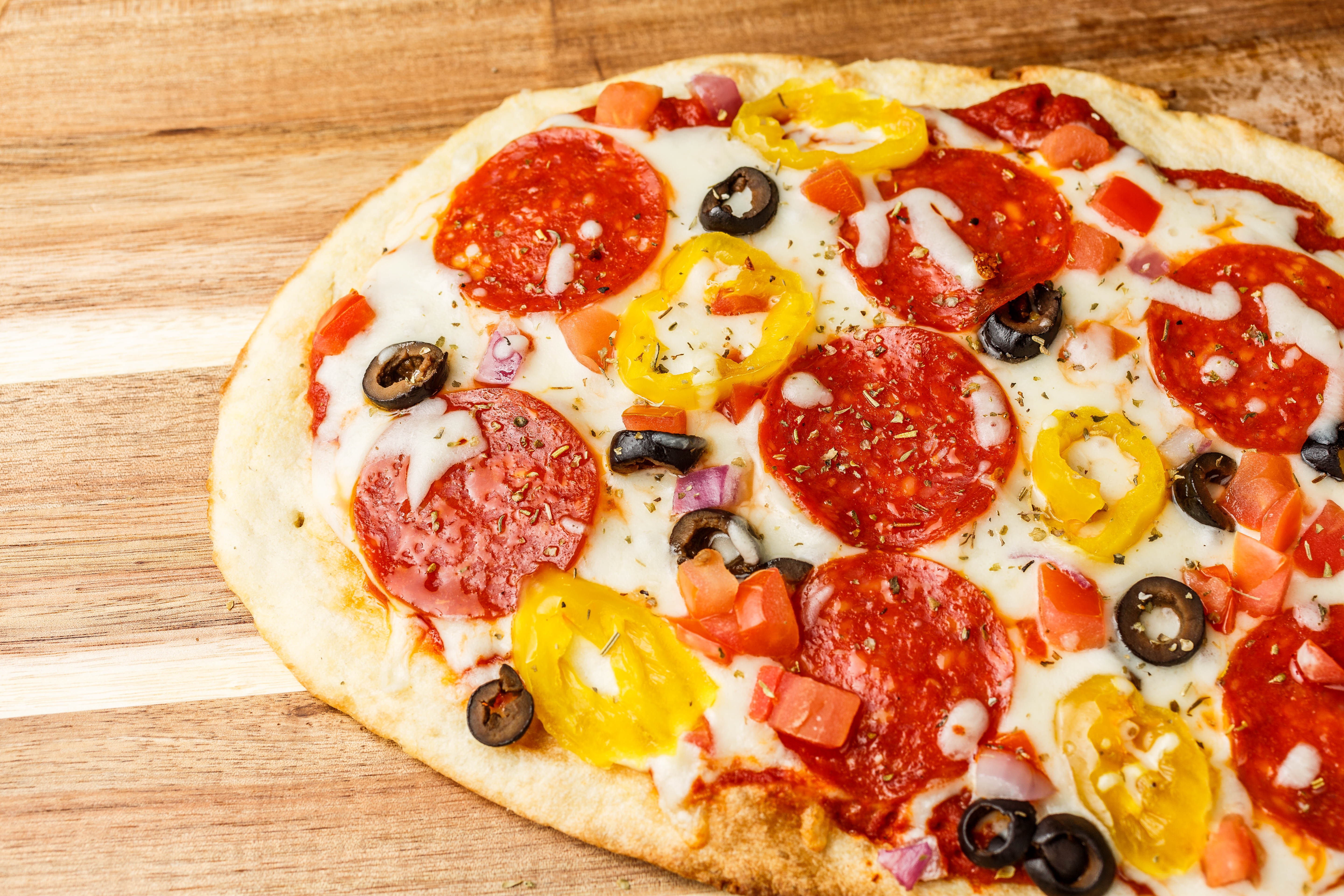 Order Flatbread Pizza food online from Daily Press store, Monroe on bringmethat.com