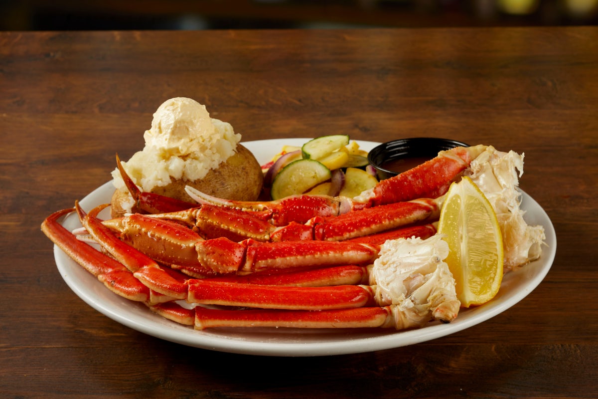 Order 1LB SNOW CRAB DINNER food online from Miller Ale House store, Chicago Ridge on bringmethat.com