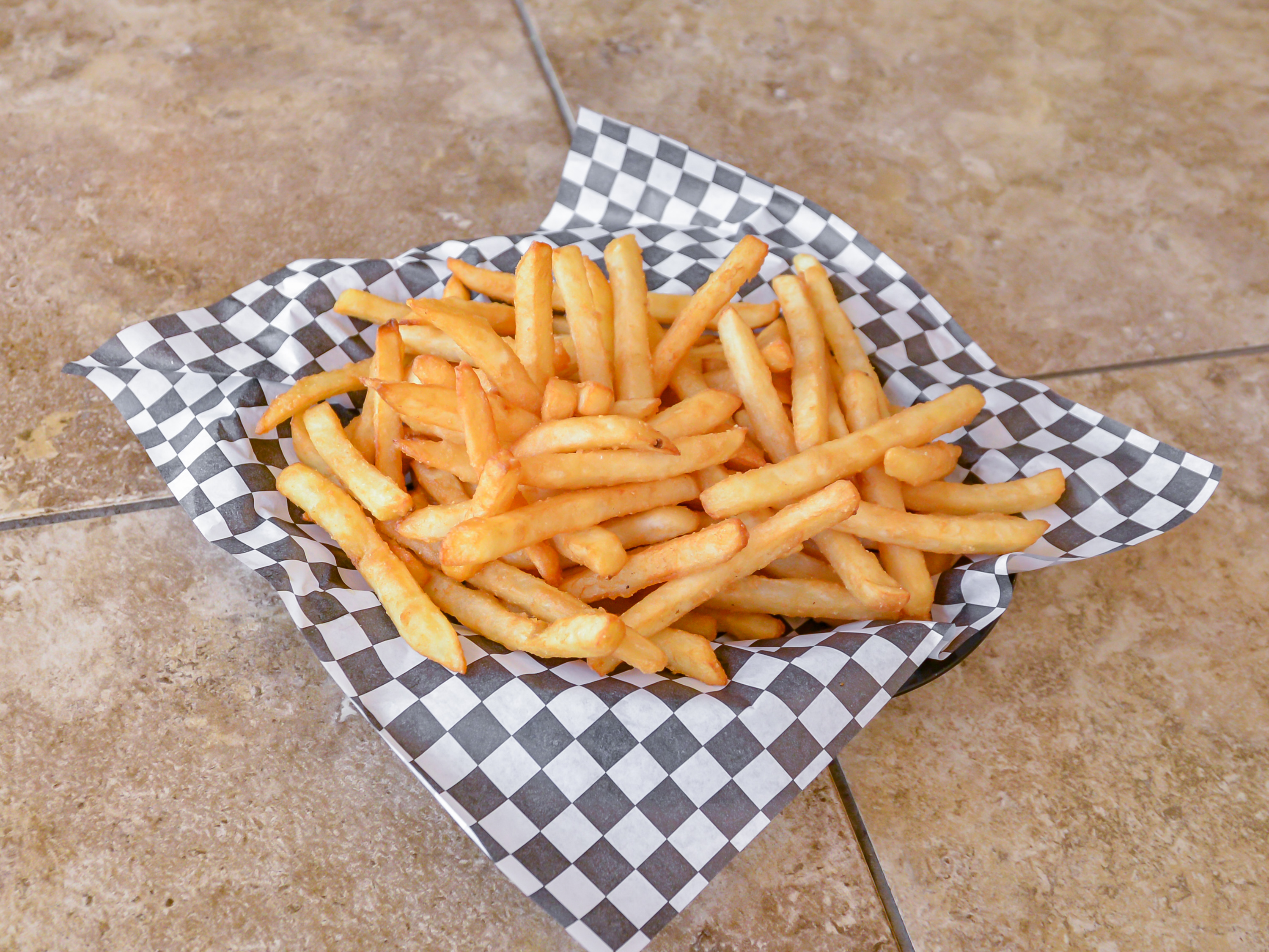 Order Fries food online from New York Pizza & Grill store, Dinuba on bringmethat.com