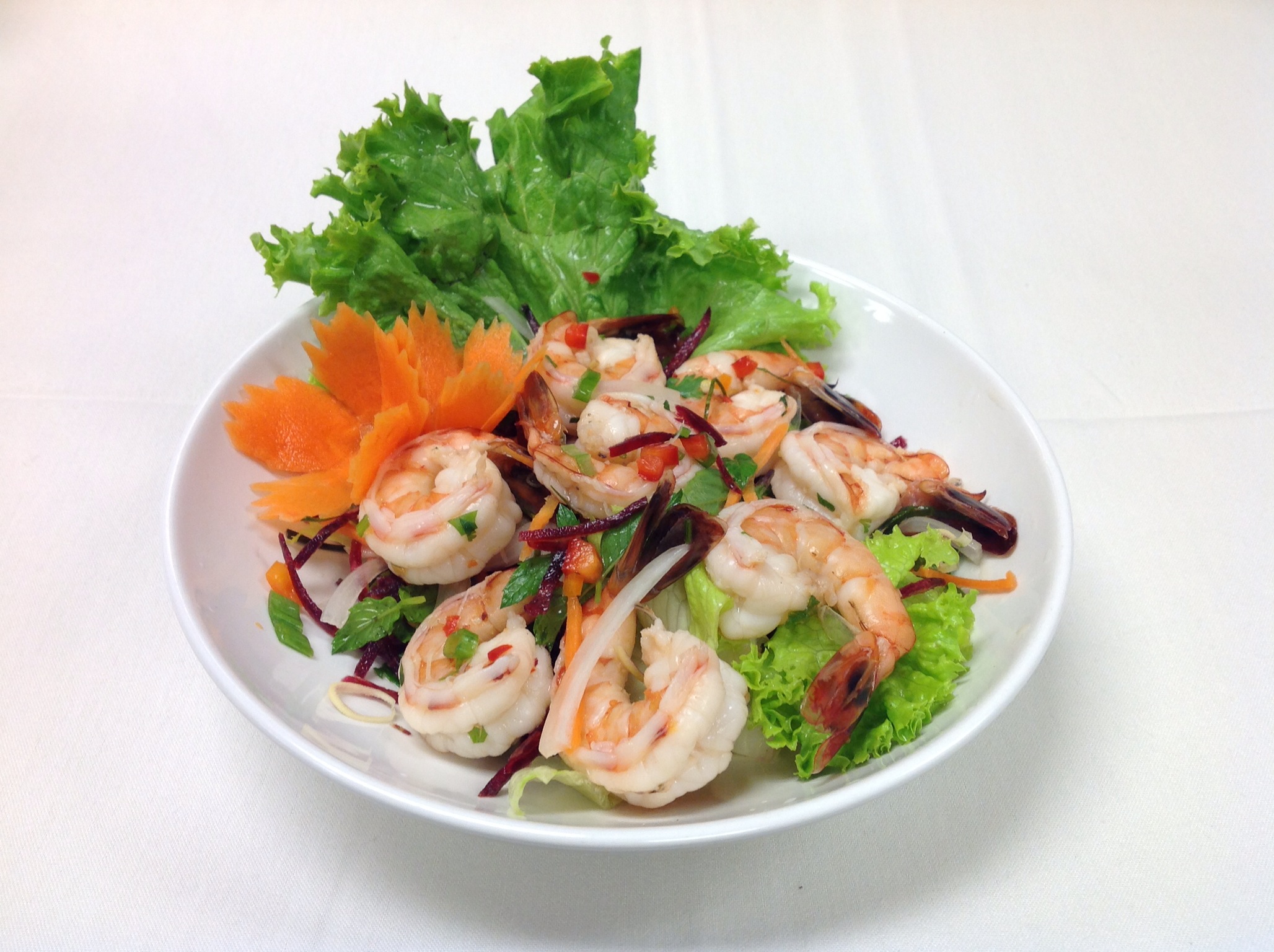 Order 31. Shrimp Salad food online from Nine Thai Cuisine store, Chicago on bringmethat.com